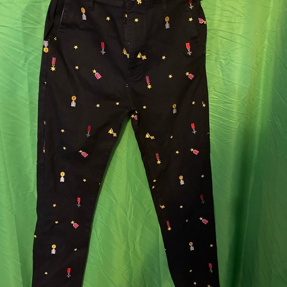 Akoo Brand Black Pants Embroidered Military Metals Pattern Size 34 Fit Cuffs - Picture 2 of 11